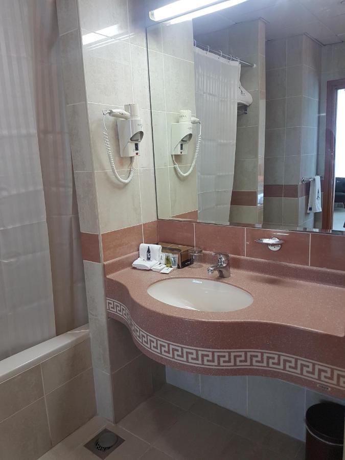 Platinum Hotel Apartments Abu Dhabi Luaran gambar
